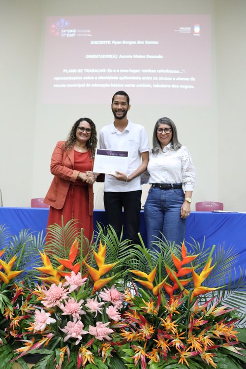 Excelência acadêmica 2025