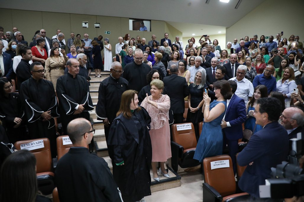 Solenidade de Honoris Causa da reitora Ana Dayse