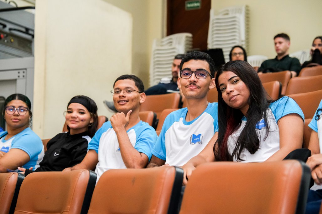 Ufal sedia diplomação de novos afiliados da Academia Brasileira de Ciências