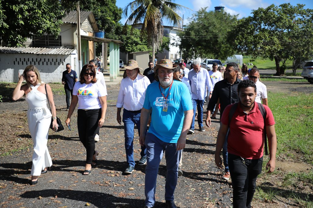 Visita do Ministro André de Paula (Pesca e Aquicultura) ao CECA