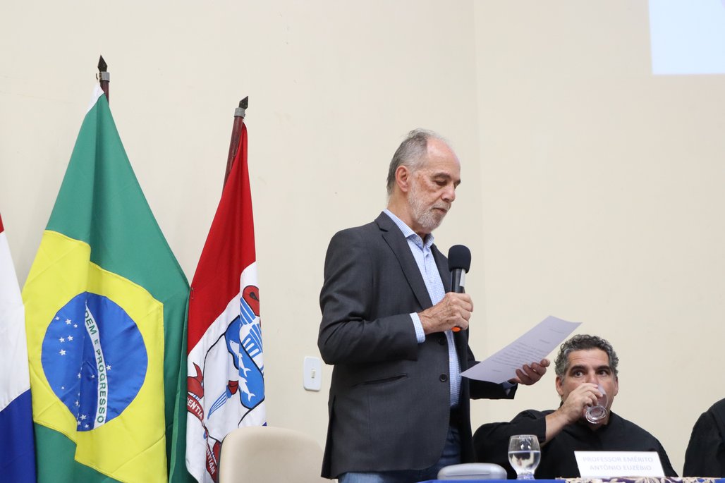 Solenidade Título Professor Emérito Instituto de Física e Química