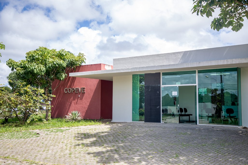 Campus A C Simões