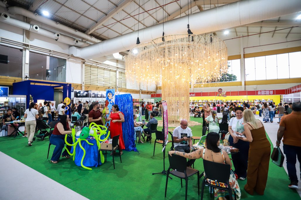 Bienal do Livro de Alagoas 2025 \u002D dia 5 \u002D 04/11