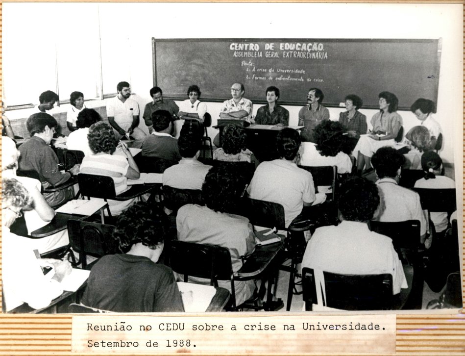 6AF49.6 \u002D 710.1 \u002D ÁLBUM VERDE RANHURA 1 \u002D EVENTOS \u002D REITORA DELZA GITAÍ