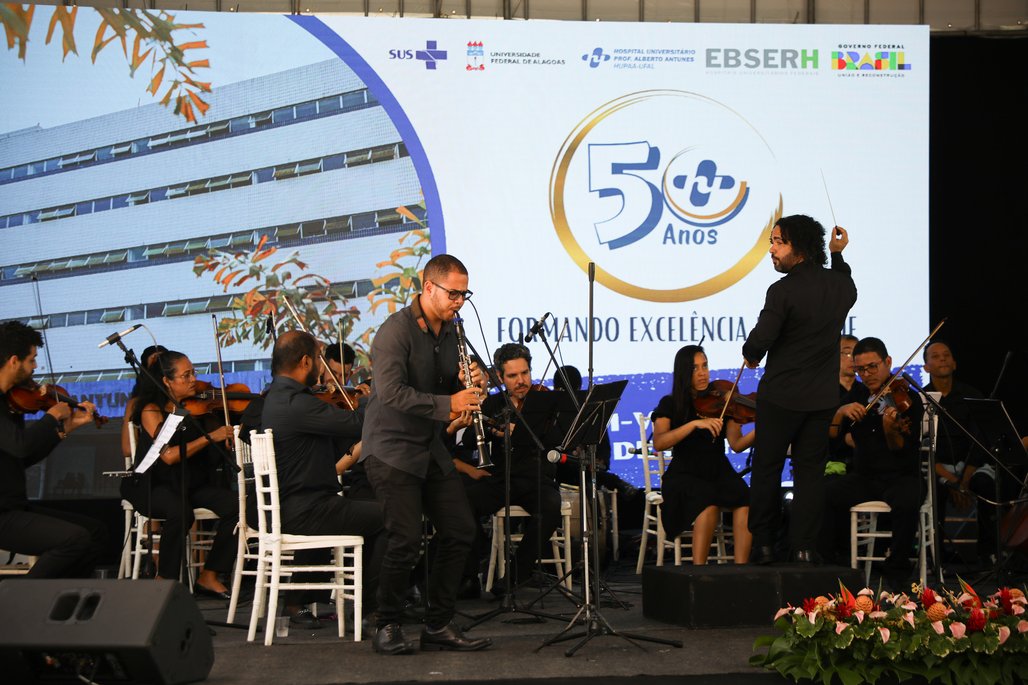 50 anos HU