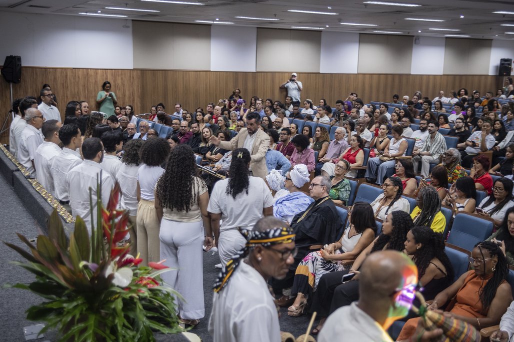 Bienal do Livro de lagoas 2025 \u002D dia 2 \u002D 01/11