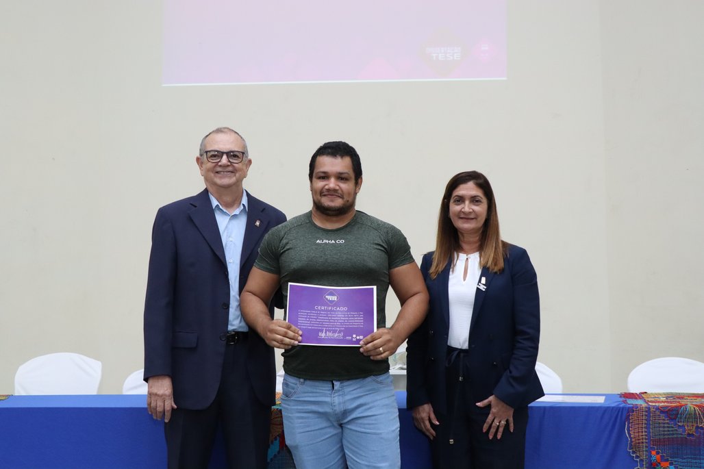 2º Prêmio Dissertação e Teses