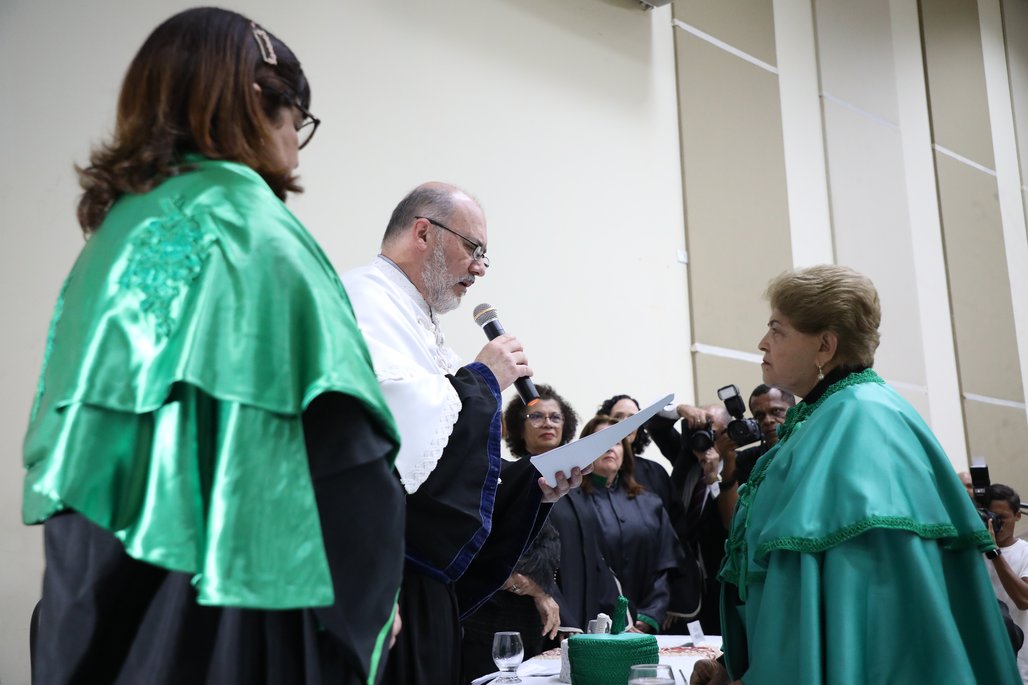 Solenidade de Honoris Causa da reitora Ana Dayse