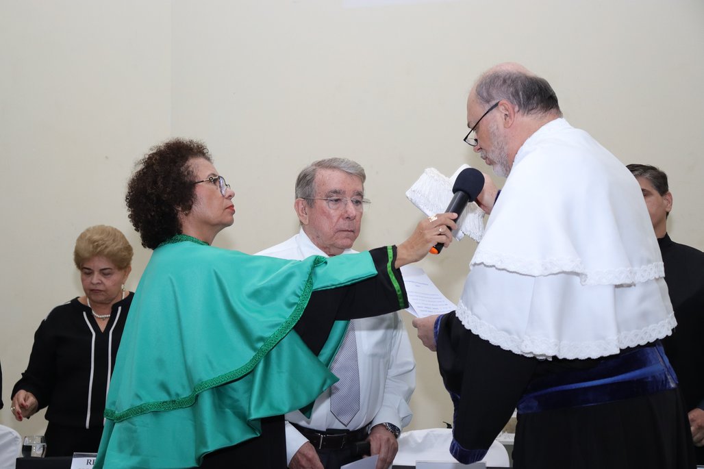 Solenidade Título Professor Emérito ICBS