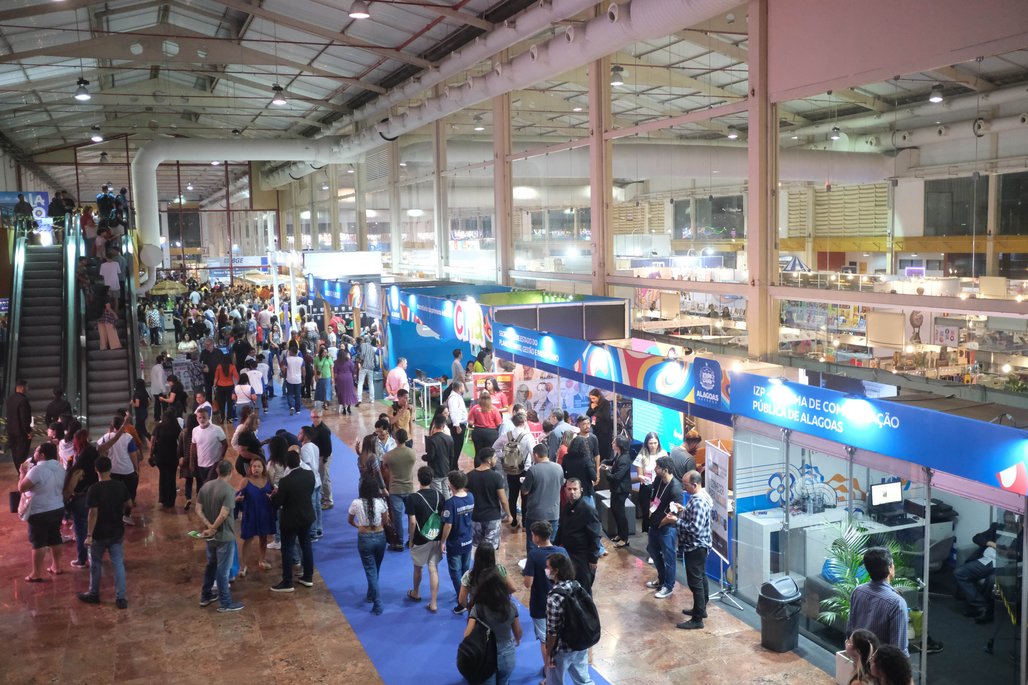 10º Bienal do Livro\u002D dia 16 de agosto