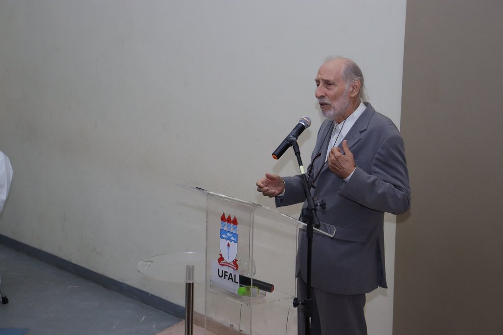 Solenidade Título Professor Emérito ICBS