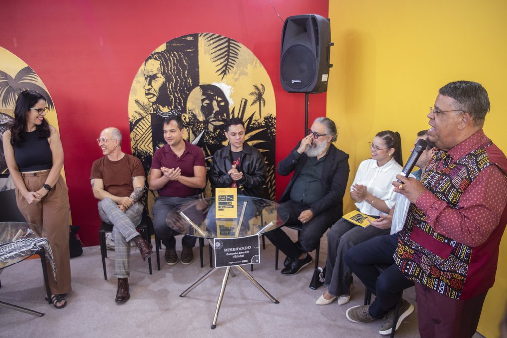 Bienal do Livro de lagoas 2025 \u002D dia 2 \u002D 01/11