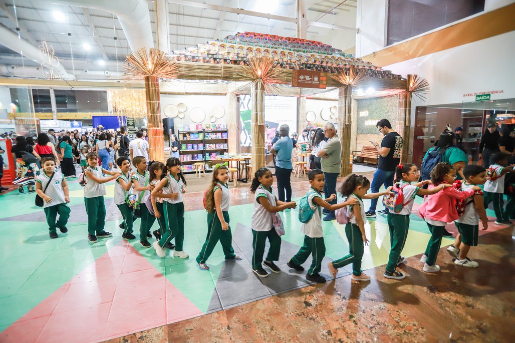 Bienal do Livro de Alagoas 2025 \u002D dia 7 \u002D 06/11