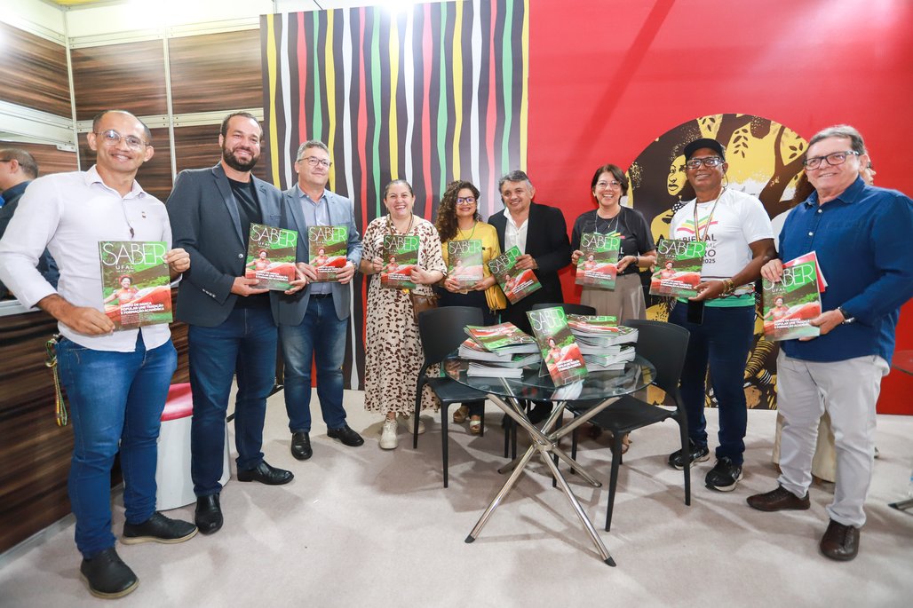Bienal do Livro de lagoas 2025 \u002D dia 1 \u002D 31/10
