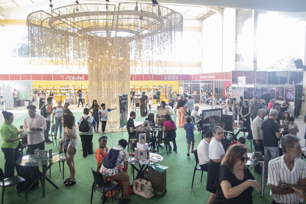 Bienal do Livro de Alagoas 2025 \u002D dia 7 \u002D 06/11