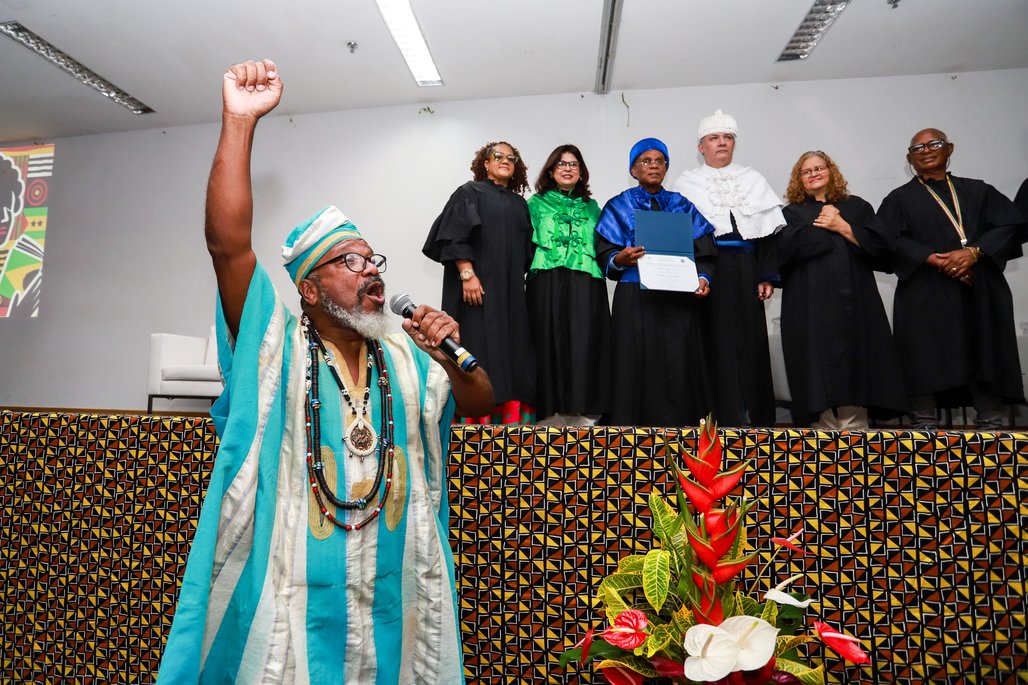 Bienal do Livro de lagoas 2025 \u002D dia 2 \u002D 01/11