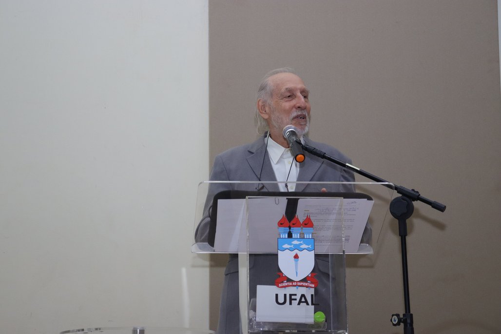 Solenidade Título Professor Emérito ICBS