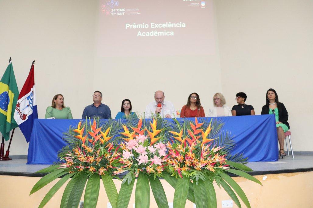 Excelência acadêmica 2025