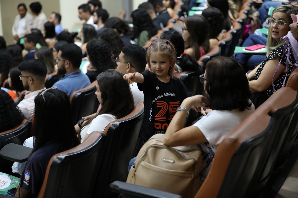 25 anos Curso Farmácia