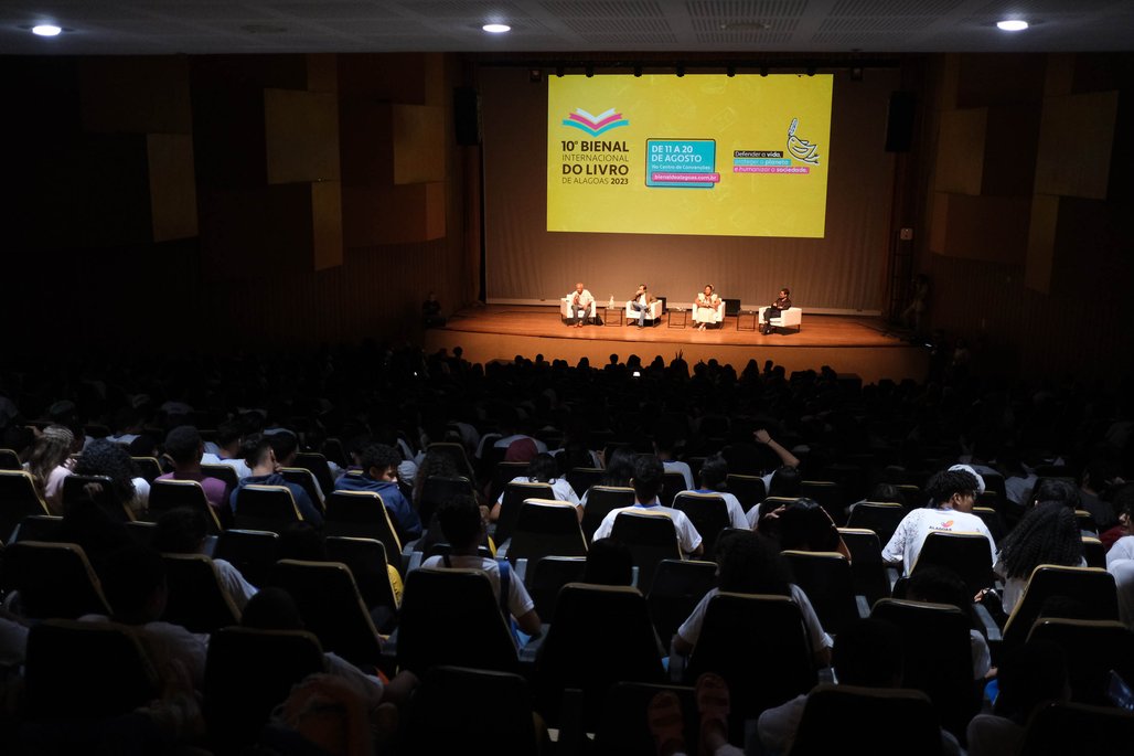 10º Bienal do Livro\u002D dia 18 de agosto