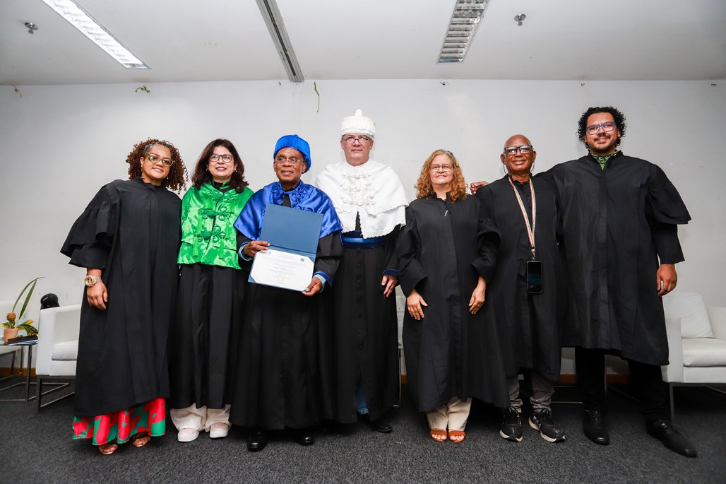 Bienal do Livro de lagoas 2025 \u002D dia 2 \u002D 01/11