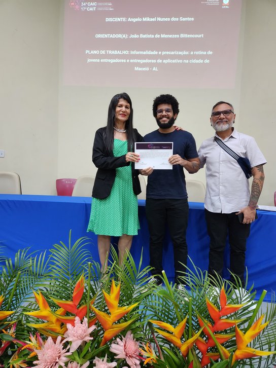 Excelência acadêmica 2025