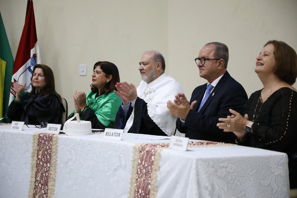 Solenidade de Honoris Causa da reitora Ana Dayse
