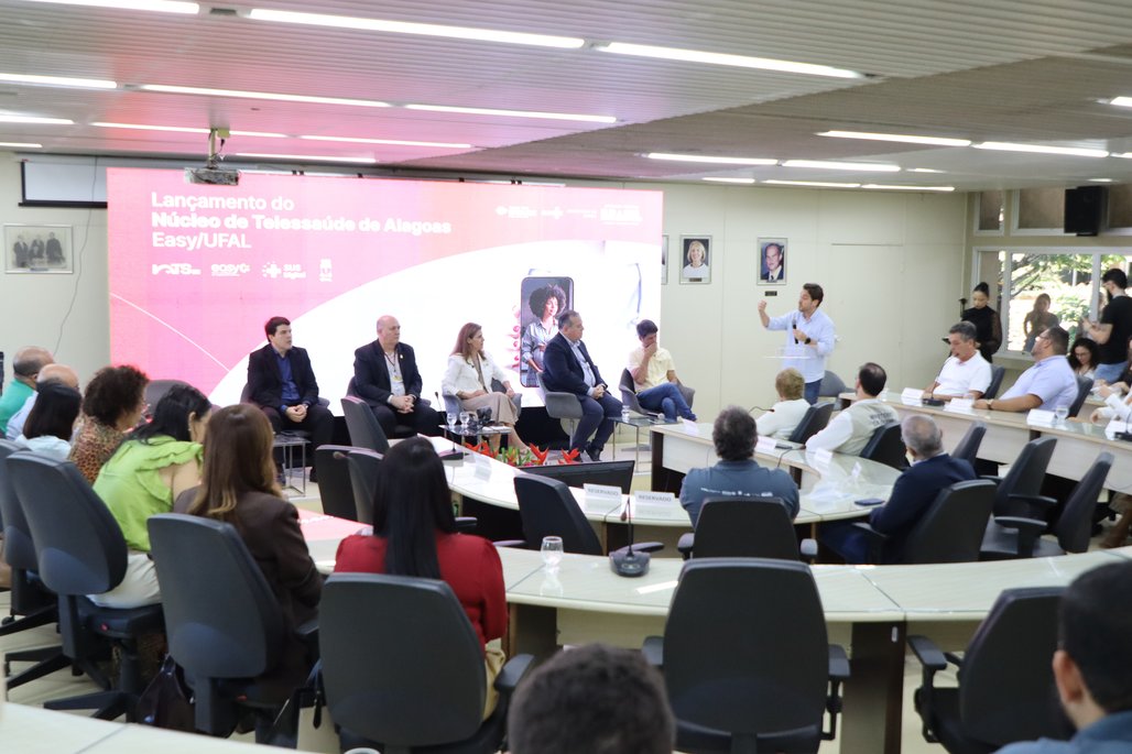 Lançamento Núcleo de Teleatendimento \u002D Easy