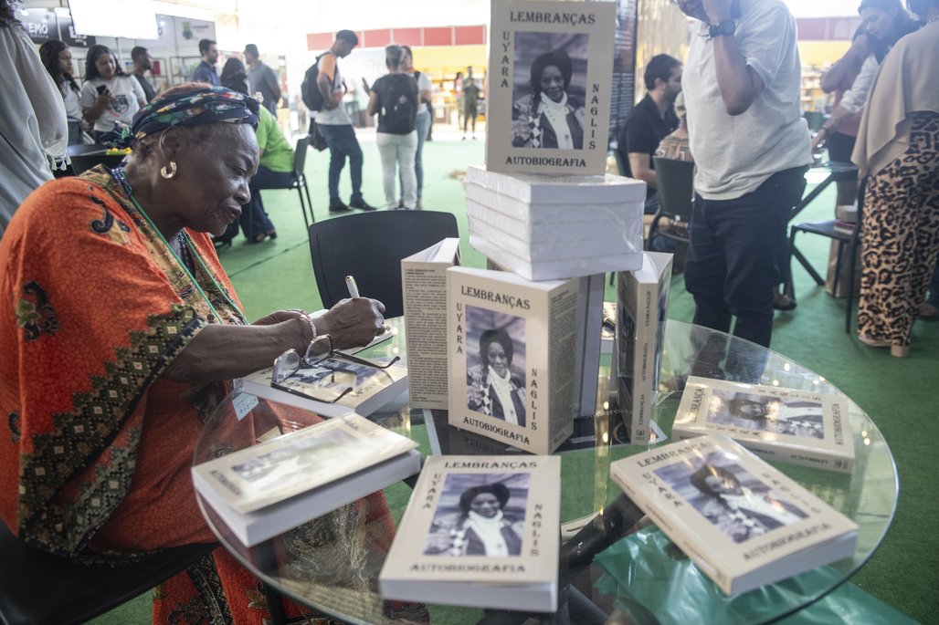 Bienal do Livro de Alagoas 2025 \u002D dia 7 \u002D 06/11