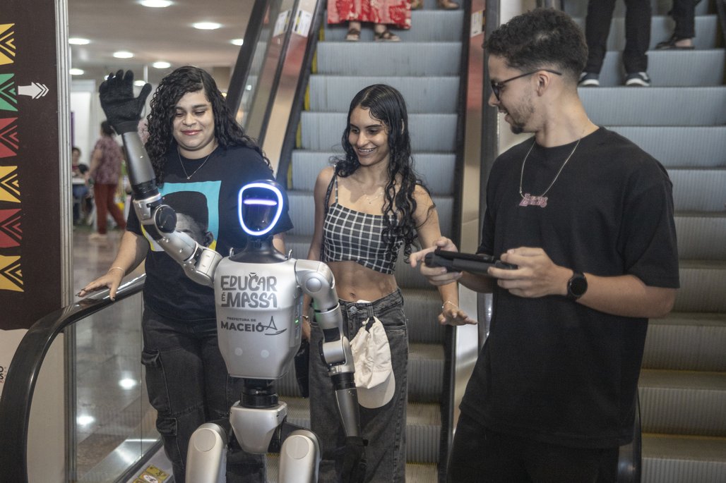 Bienal do Livro de Alagoas 2025 \u002D dia 6 \u002D 05/11