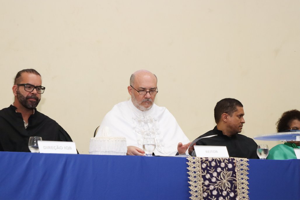 Solenidade Título Professor Emérito Instituto de Física e Química