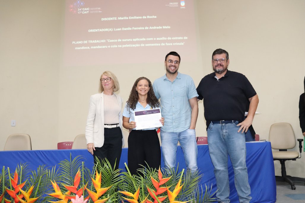 Excelência acadêmica 2025