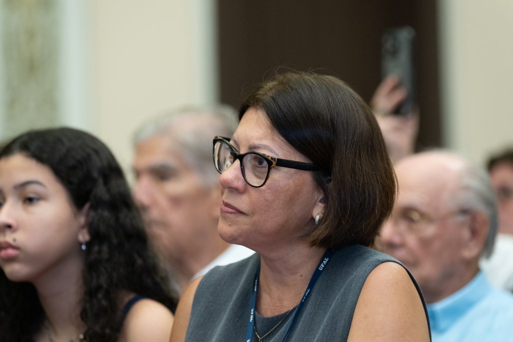 Solenidade de Honoris Causa de Tânia Maya Pedrosa