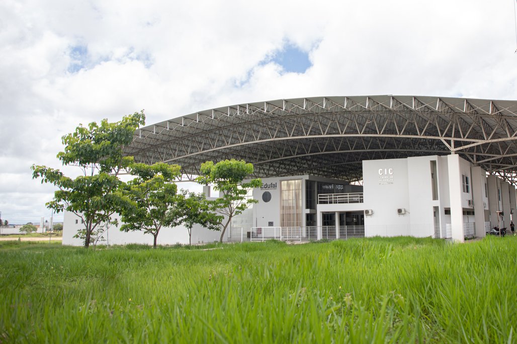 Campus A C Simões