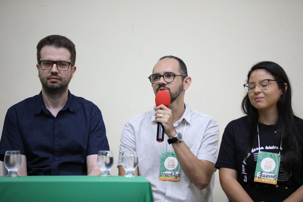 25 anos Curso Farmácia