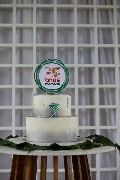 25 anos Curso Farmácia