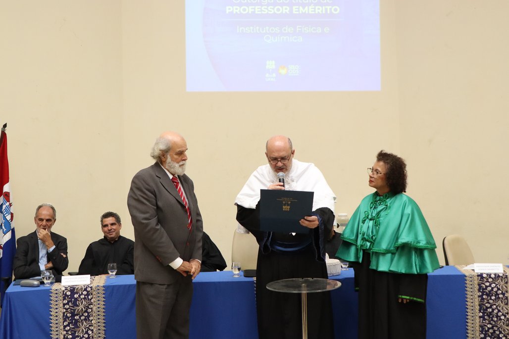 Solenidade Título Professor Emérito Instituto de Física e Química