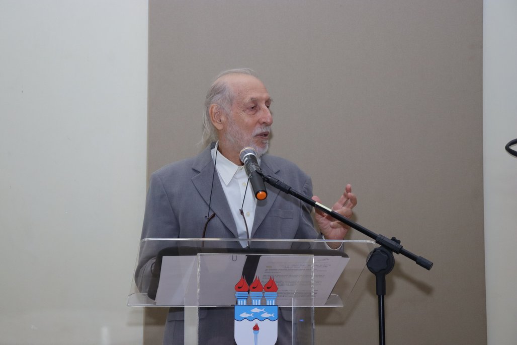 Solenidade Título Professor Emérito ICBS
