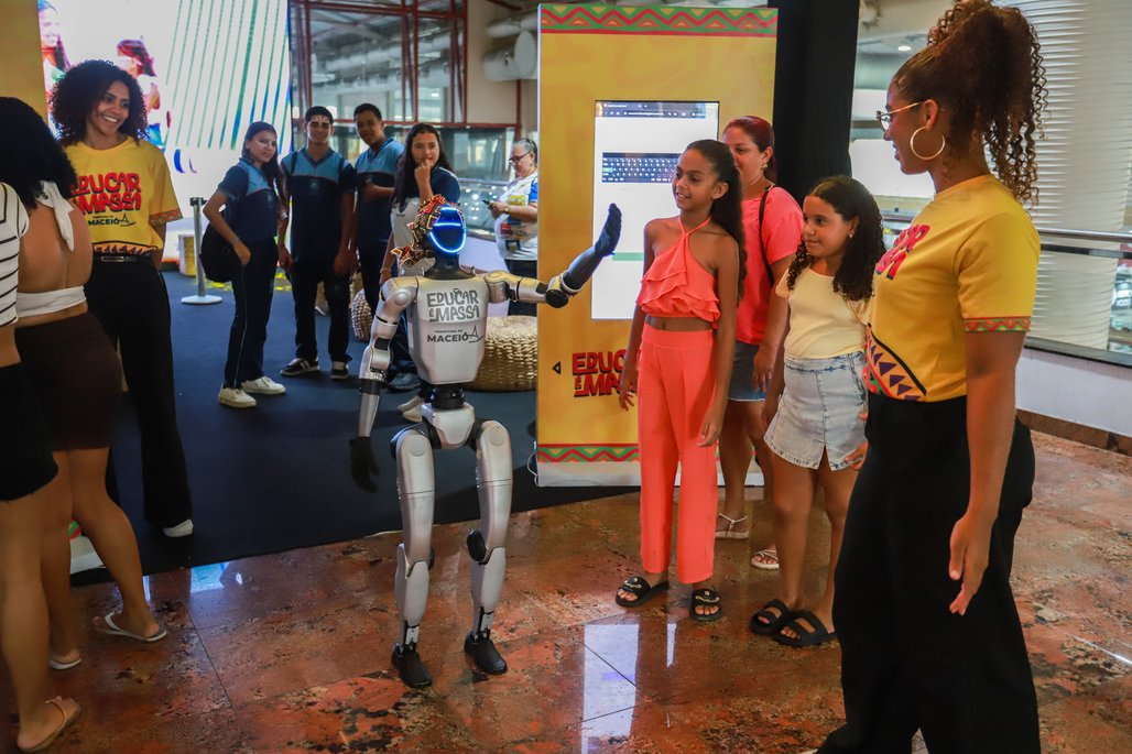 Bienal do Livro de Alagoas 2025 \u002D dia 7 \u002D 06/11