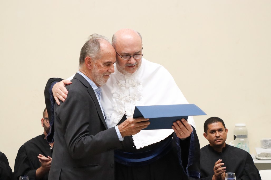 Solenidade Título Professor Emérito Instituto de Física e Química