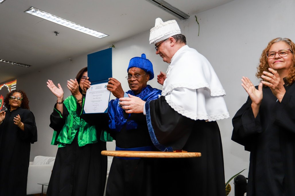 Bienal do Livro de lagoas 2025 \u002D dia 2 \u002D 01/11