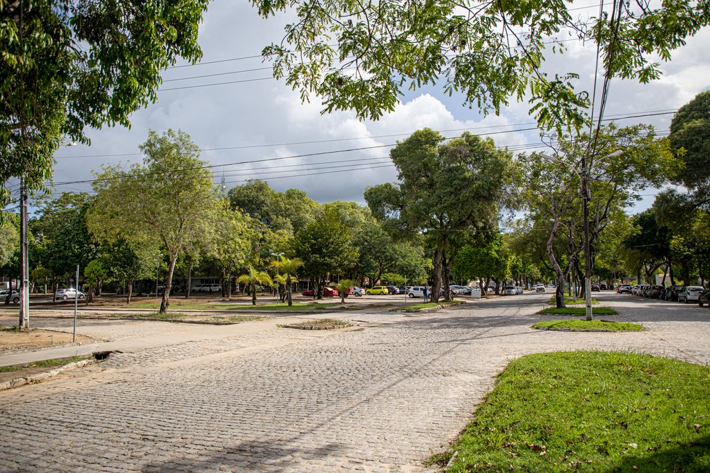 Campus A C Simões