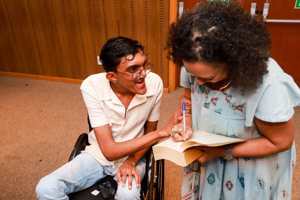 Bienal do Livro de lagoas 2025 \u002D dia 2 \u002D 01/11