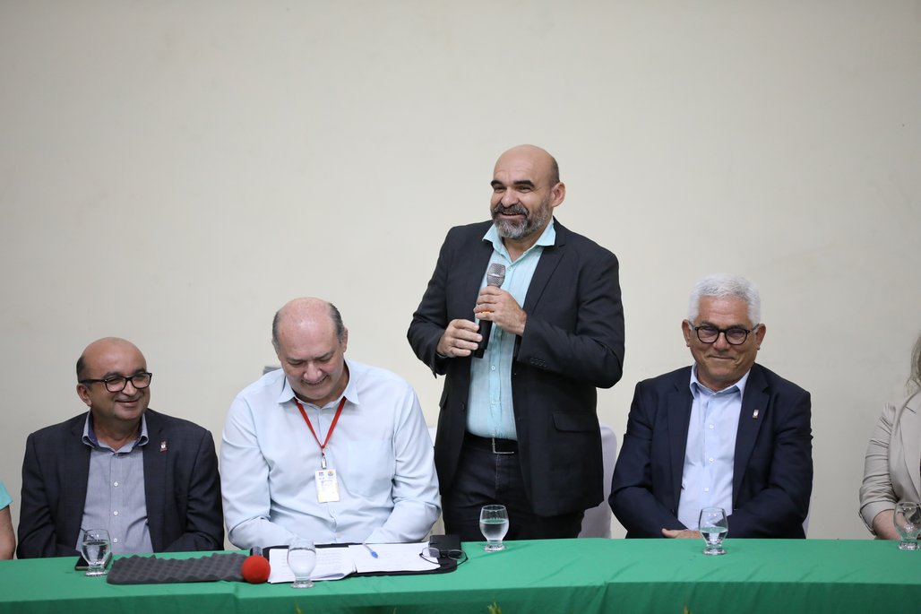 25 anos Curso Farmácia