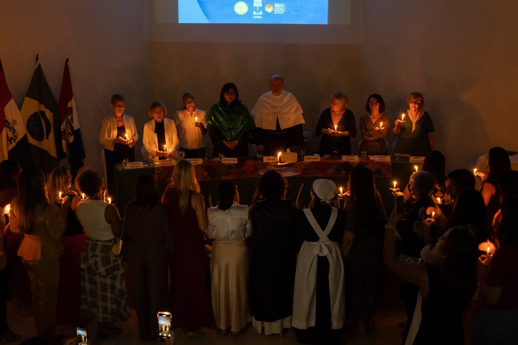 Solenidade Honoris Causa e Professoras Eméritas Enfermagem