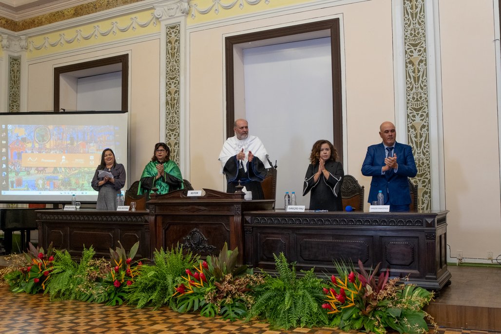 Solenidade de Honoris Causa de Tânia Maya Pedrosa