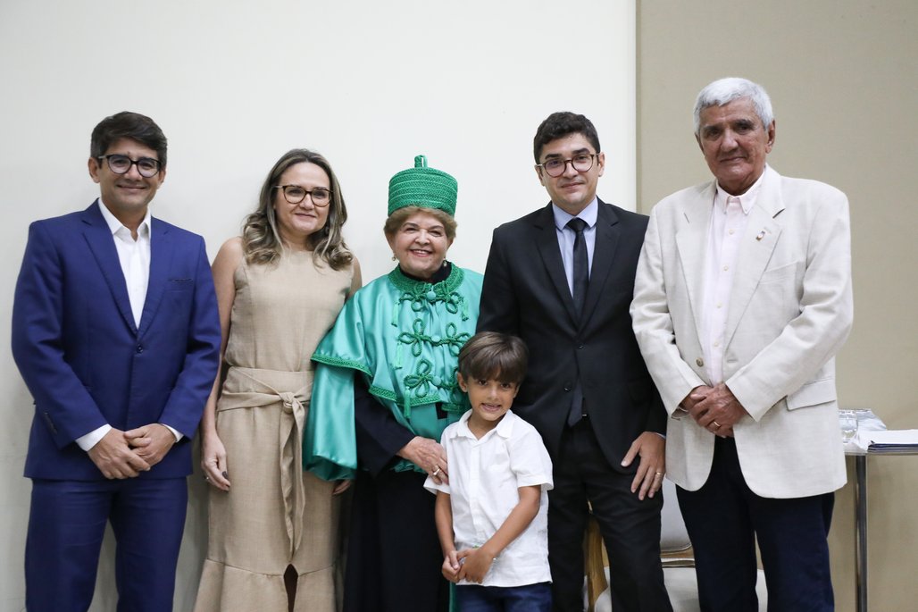 Solenidade de Honoris Causa da reitora Ana Dayse