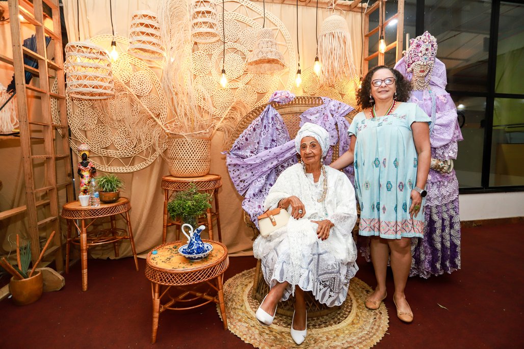 Bienal do Livro de lagoas 2025 \u002D dia 2 \u002D 01/11