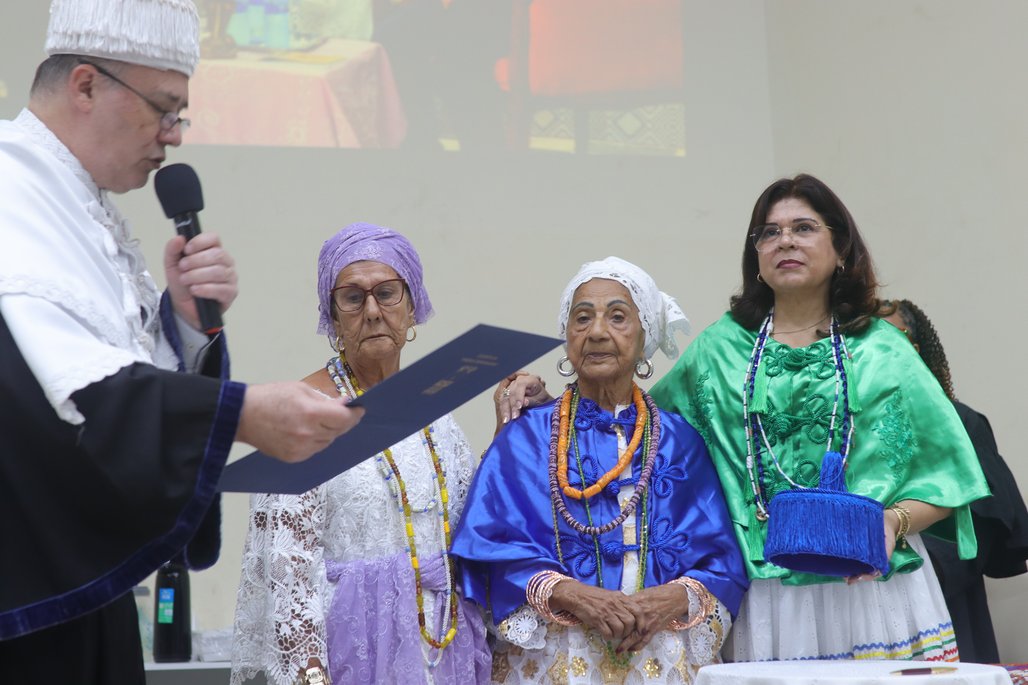 Solenidade Honoris Causa Mãe Mirian