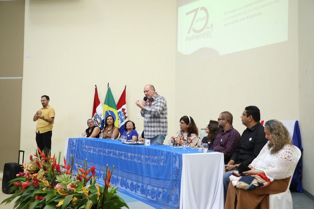 70 anos Pedagogia